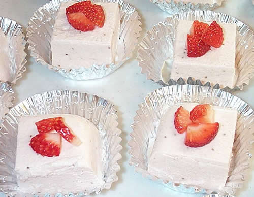 �X�g���x���[���A�`�[�Y